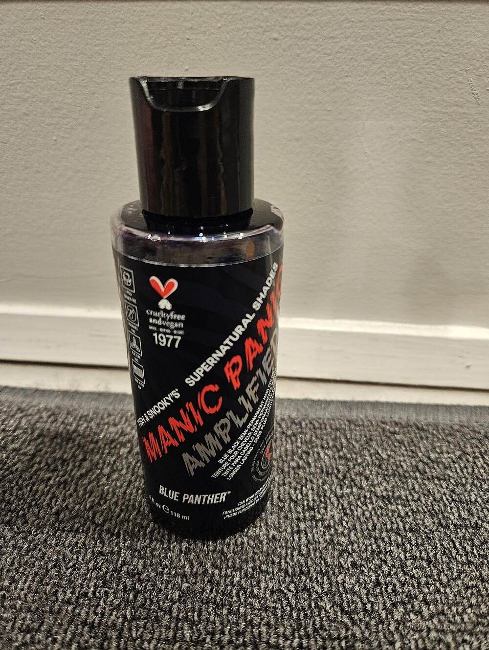Manic Panic amplified blue panther 4 ounce unopened bottle. Brand new.